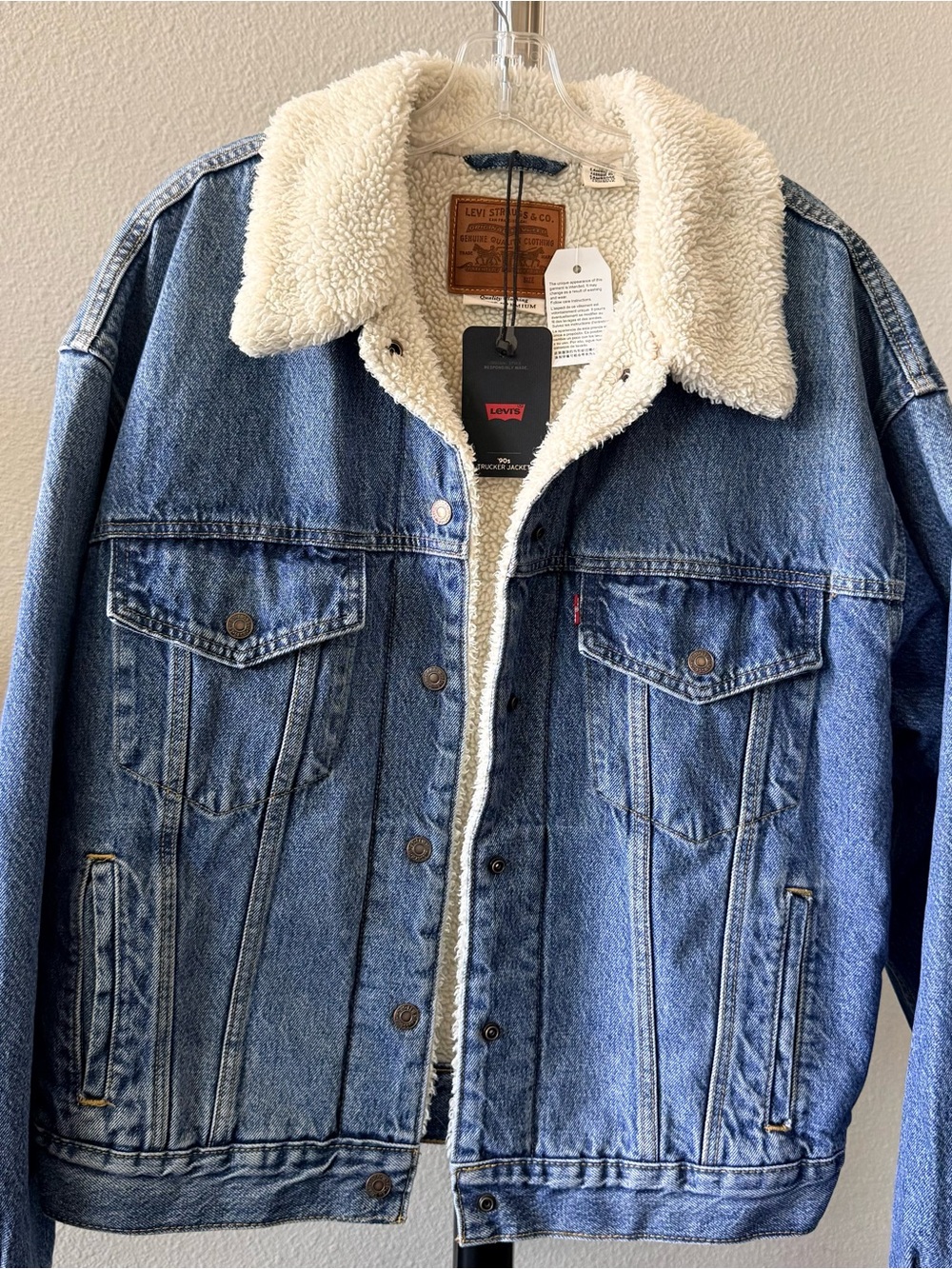 Levi’s 90s Sherpa Trucker Jacket